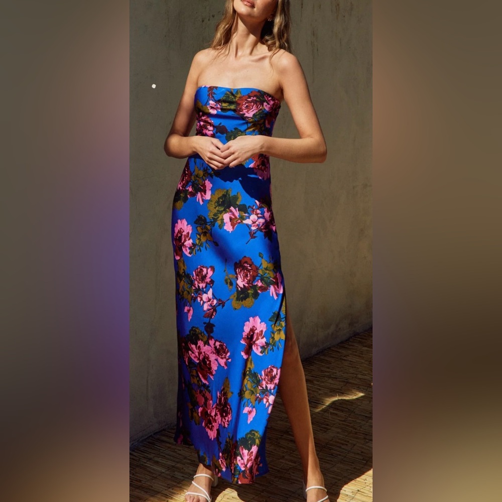 Dress Forum Women's Blue and Pink Floral Dress, Size Small